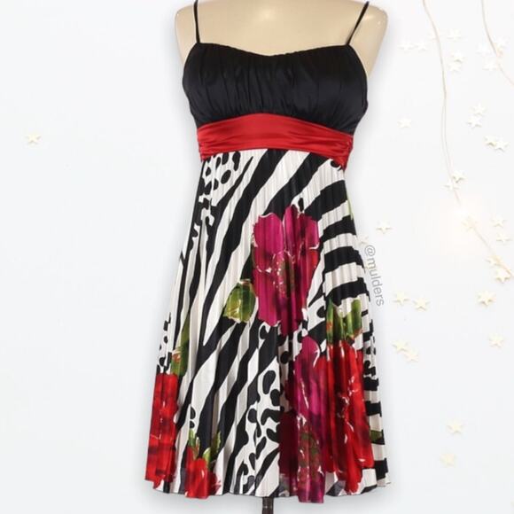 B. Darlin Y2k Style Zebra Animal Print & Floral Sleeveless Black Dress 3/4 - Picture 1 of 13